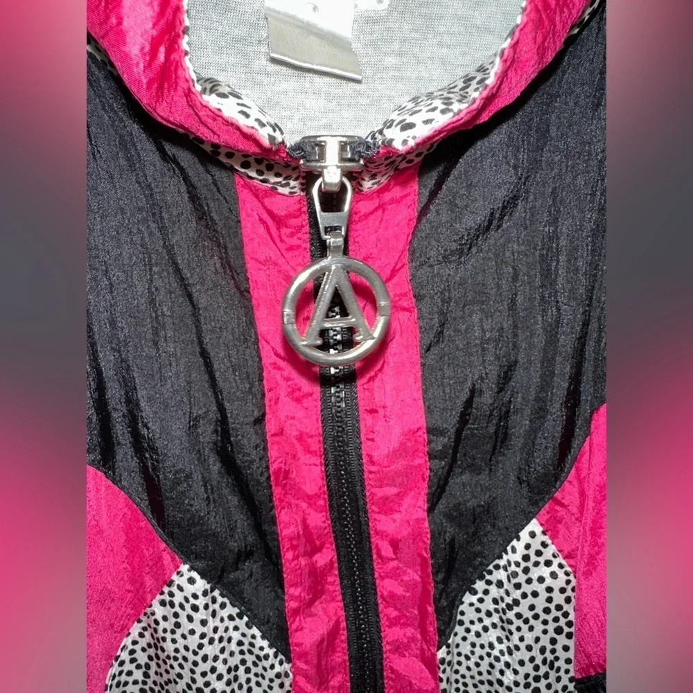 Vintage Jacket​​​ - Picture 4 of 9